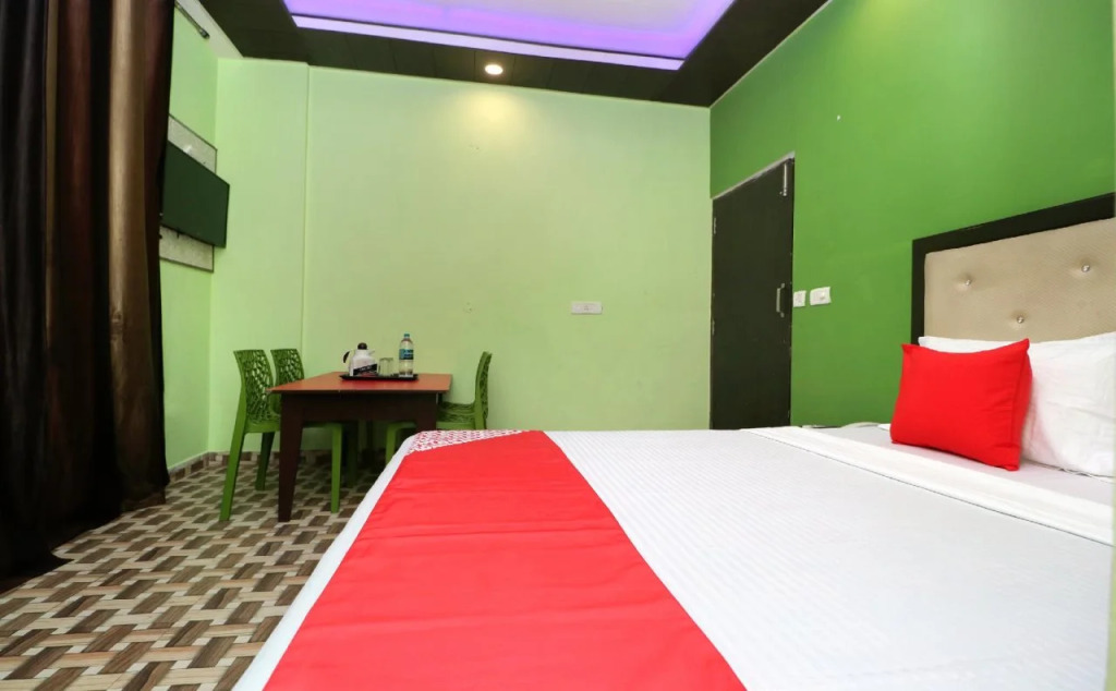 Hotel Piyush By OYO Rooms