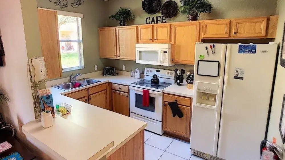 Ariel's Grotto- 4 Regal Palms Townhome - 4 Br townhouse by RedAwning