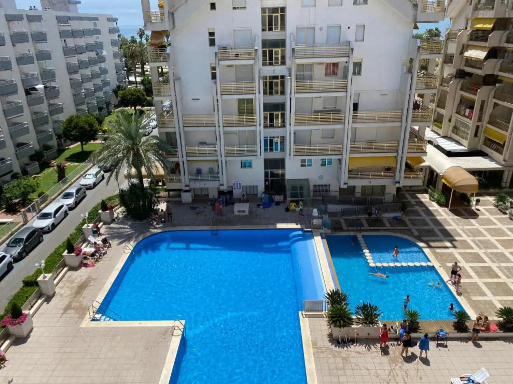 Apartamento con piscina en 1ª línea de playa en Salou