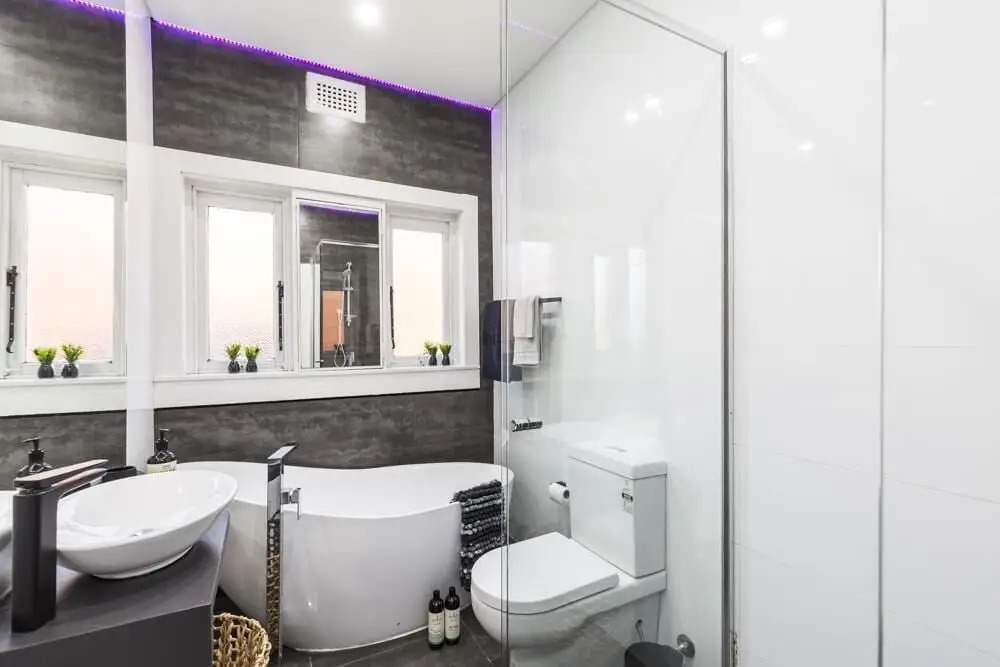 2 Bedroom Apt In Bondi Junction With Parking