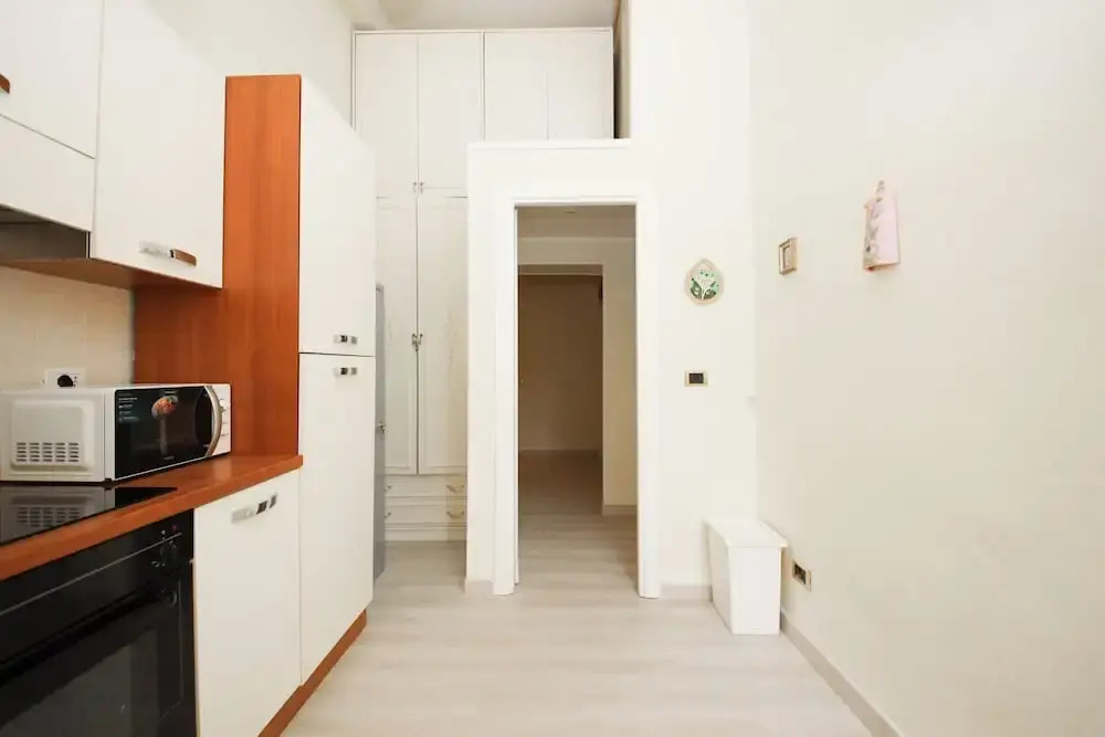 Rafael House by Ghor