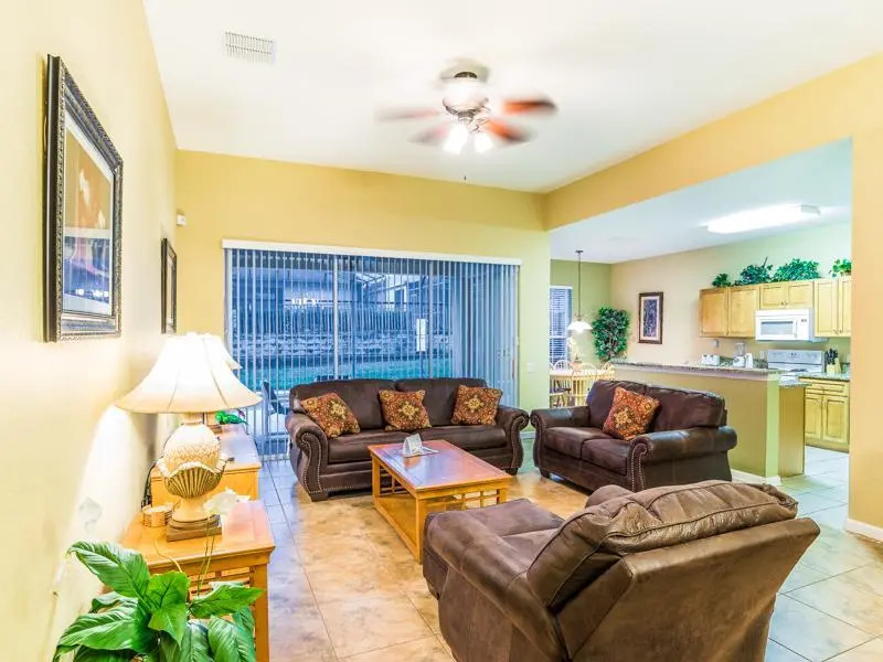 7754 TOSTETH Windsor Hills Apartment
