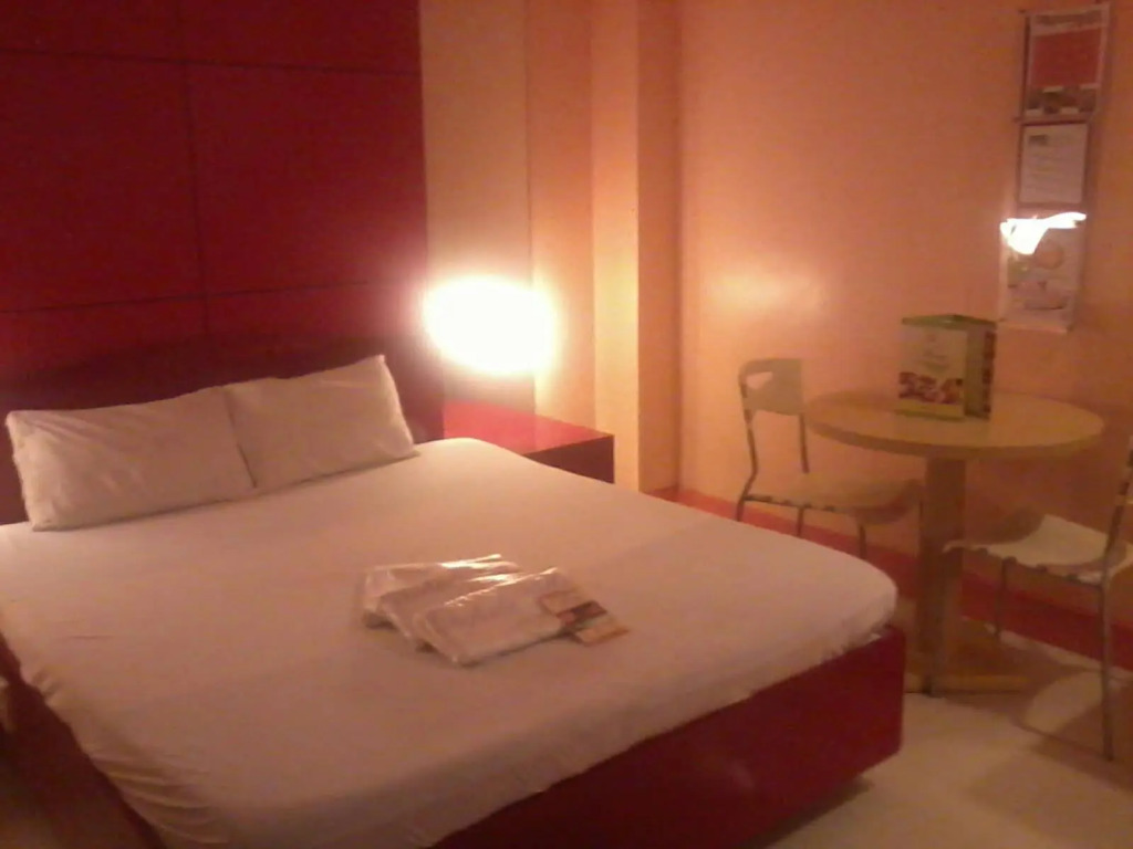 Bedbox Hotel Dagupan