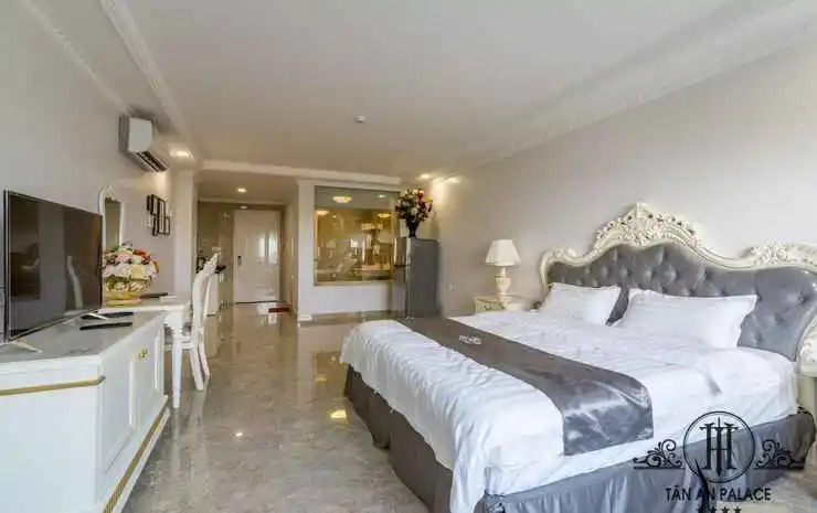 Tan An Palace Hotel & Serviced Apartment