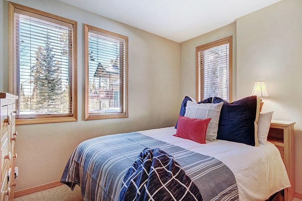 White Wolf 22 3 Bedrooms 2.5 Bathrooms Townhouse