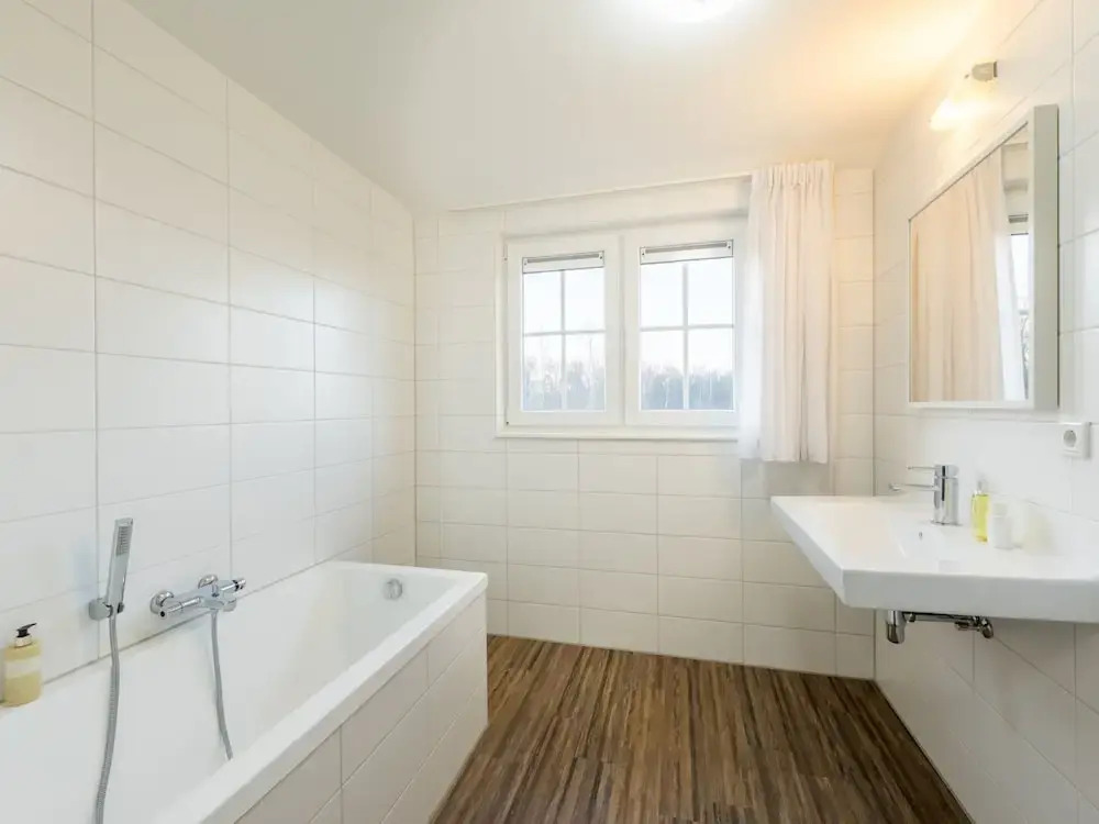 Villa in Klein Vink With Thermaalbad Access