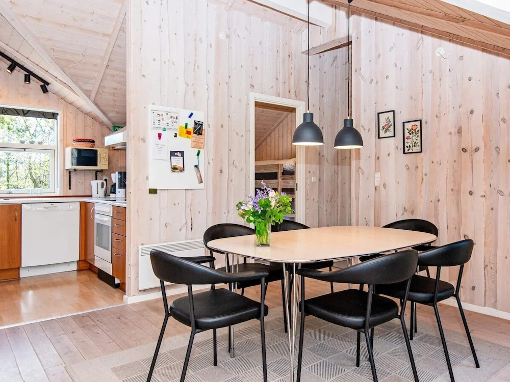 6 person holiday home in Hemmet