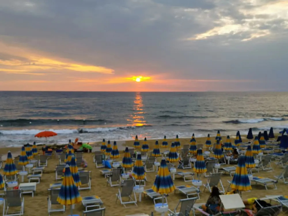 Sun-kissed Villa in Laureana Cilento With Swimming Pool