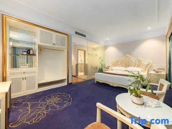 MIduo Hotel (Daxin Lighting Wholesale Center)