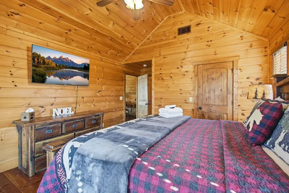 Majestic Mountaintop Escape