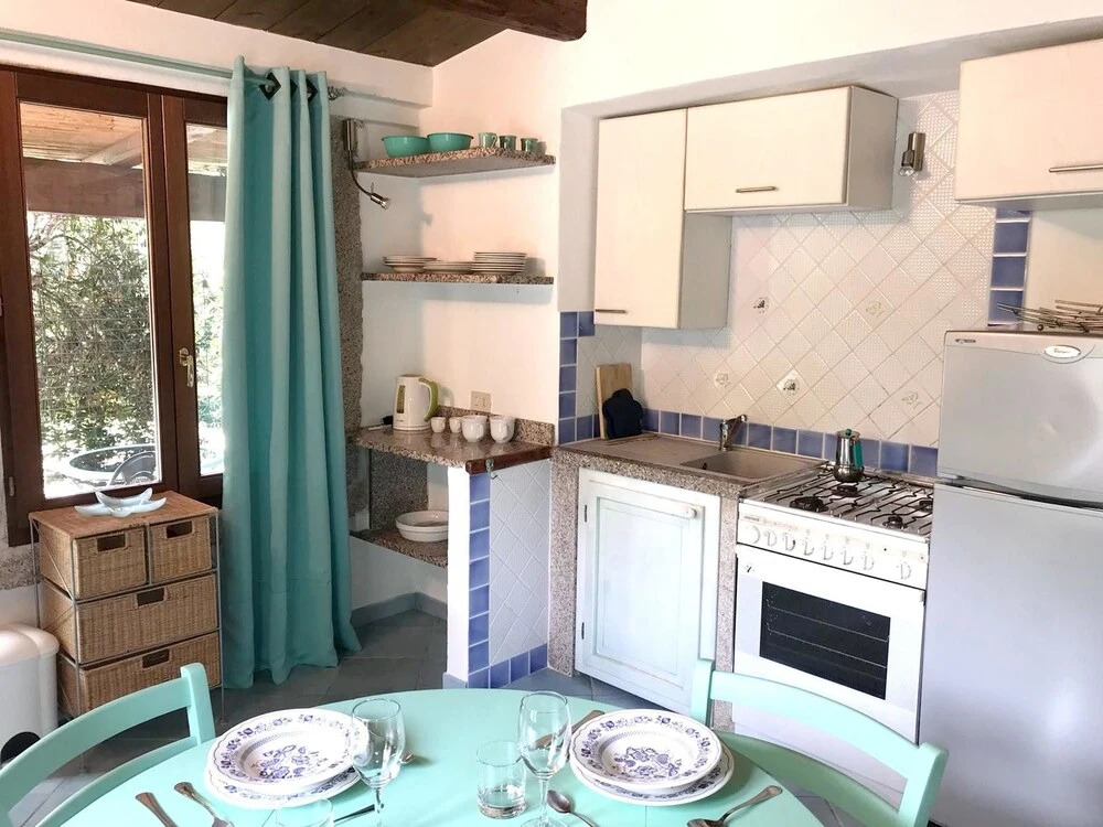 Studio in Olbia, With Pool Access, Enclosed Garden and Wifi - 2 km Fro