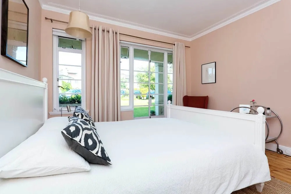 Putney Village