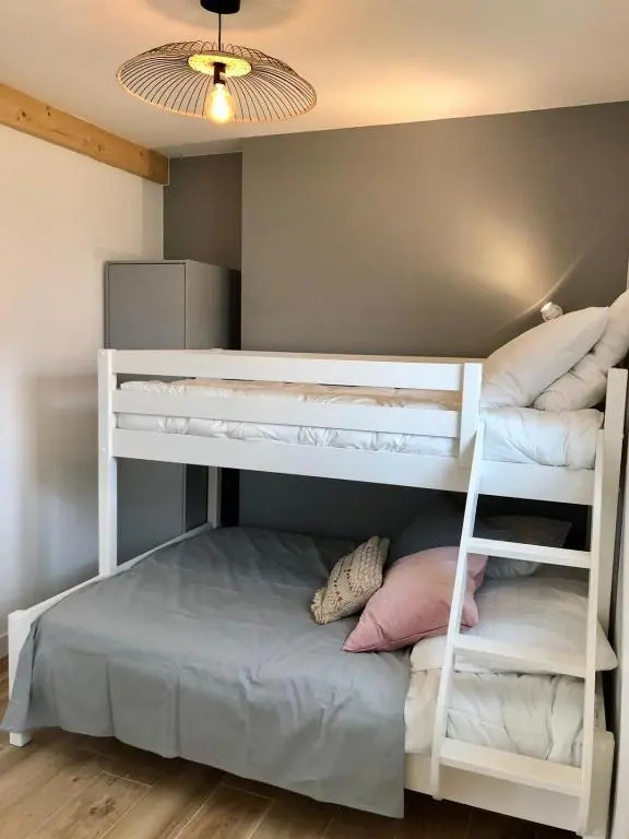 Nouveau: La cabine du bout du monde - Petit Minou - : votre pied-à-terre breton haut standing [PL01]