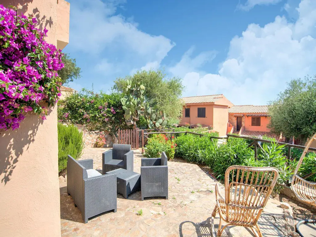 Serene Apartment in Marinella Near Beach