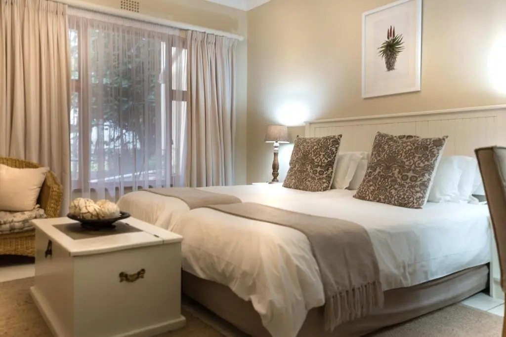 Oak Tree Lodge