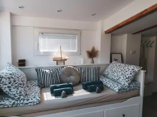 Apartments Vela