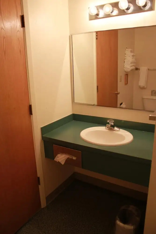 Ocean Shores Hotel
