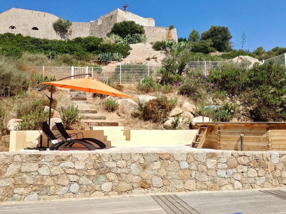 Villa With 7 Bedrooms in Calvi, With Wonderful sea View, Private Pool and Enclosed Garden