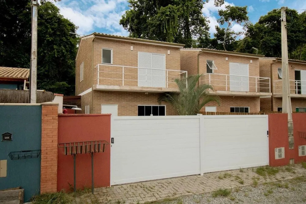 Casa Agradavel E Silenciosa, Bairro Pereque Em Ilhabela