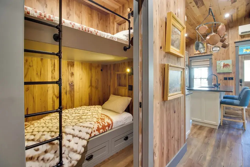 Walk to White River: Cozy Escape w/ Screened Porch