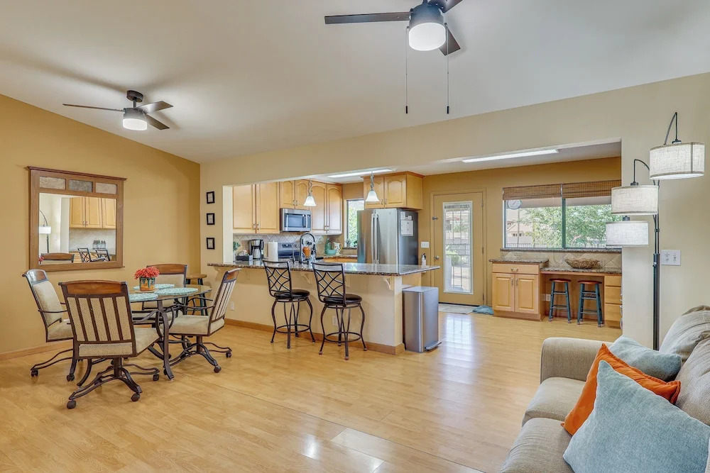 Quiet Home w/ Spacious Yard in Lake Havasu City