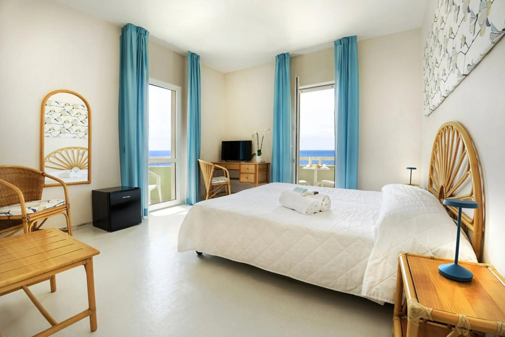 Hotel Mida