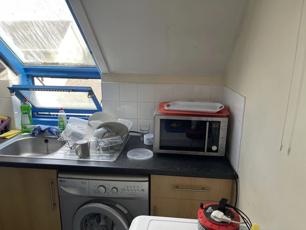 Charming 6-bed Apartment in Wembley Area