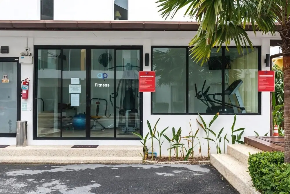 Ap33 - Kamala Holiday Home With Pool gym and Kids Playground, Kamala