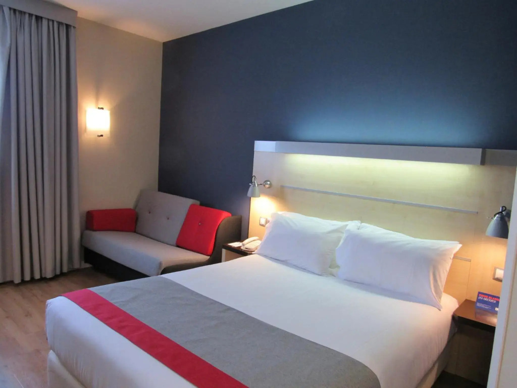Holiday Inn Express Valencia Bonaire by IHG
