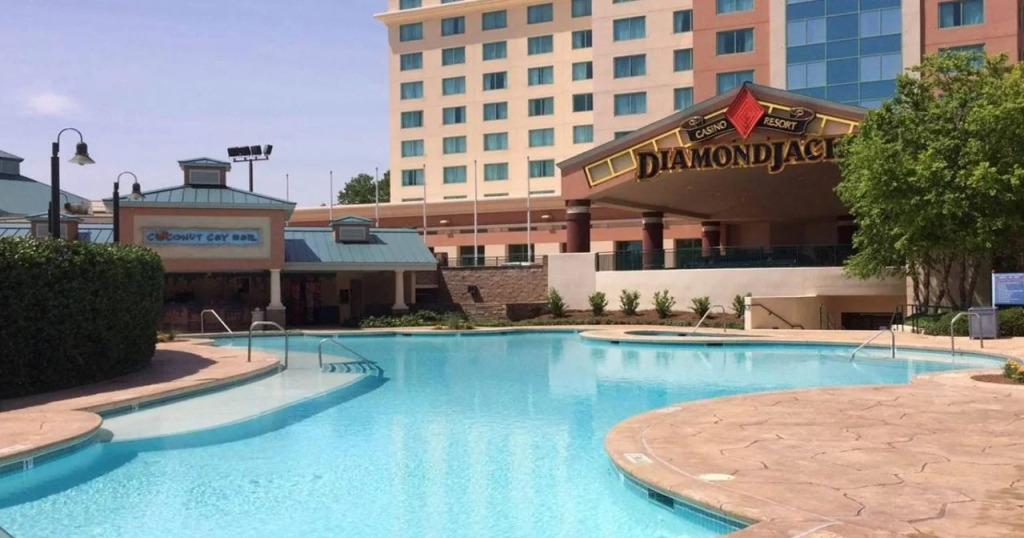Live Casino & Hotel Louisiana, Curio Collection by Hilton
