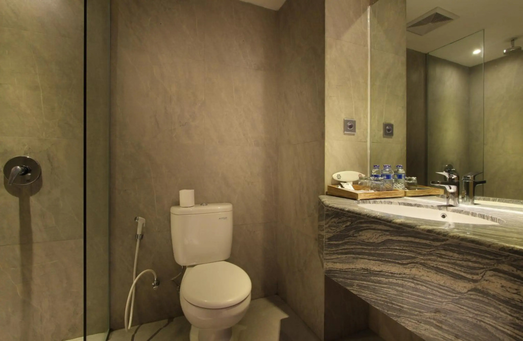 Koa D Surfer Hotel