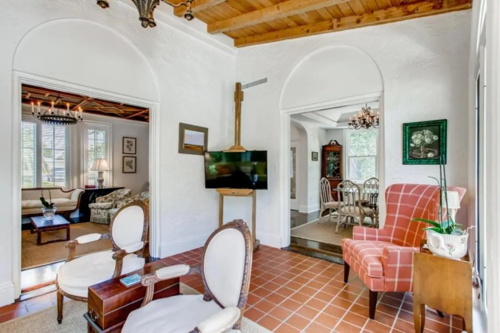 Villa Blanca - Saltwater Serenity in a Classic Mediterranean Revival Villa