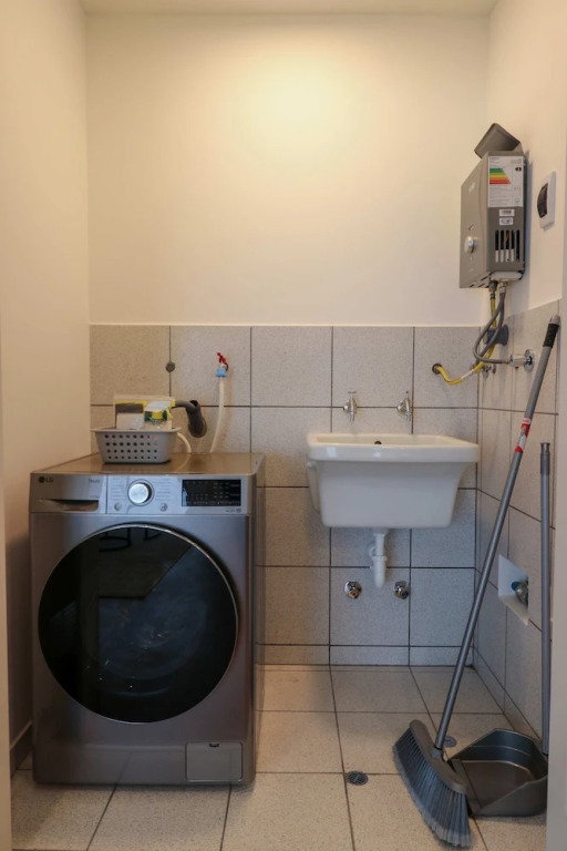w Exceptional 2BR With Balcony in San Isidro