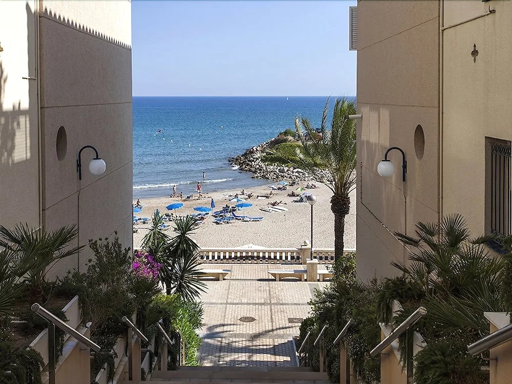 Apartment by the Sea