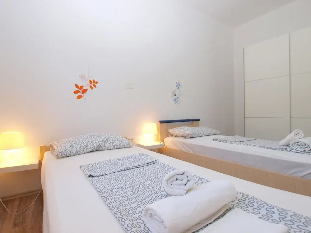 Apartment 1403