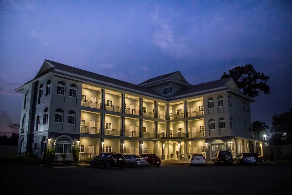 Plern Pitch Residence