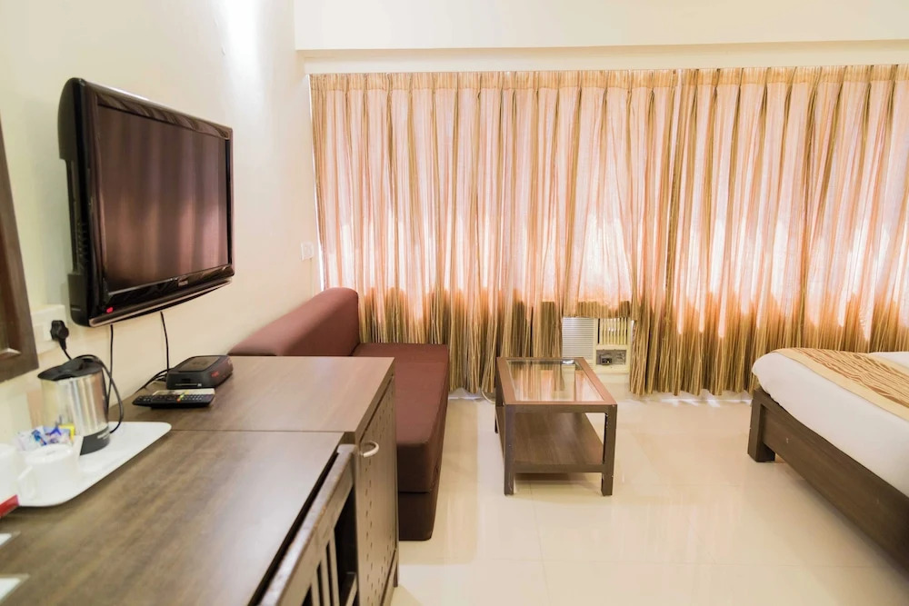 Hotel Aroma Executive