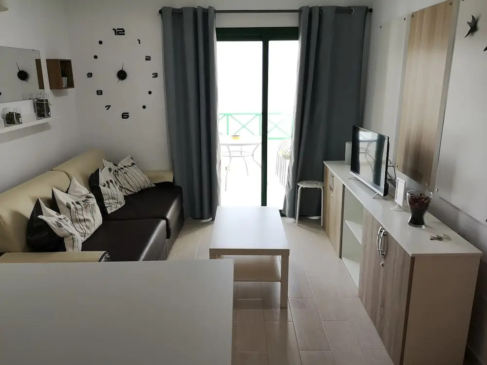 Pool Apartment Costa Teguise