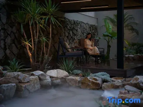 Shanyueji MOONHILL Design Guesthouse
