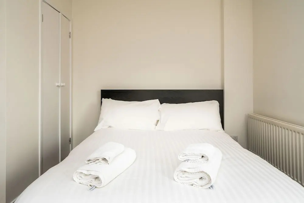 2 Bedroom Flat in Heart of Battersea near Station