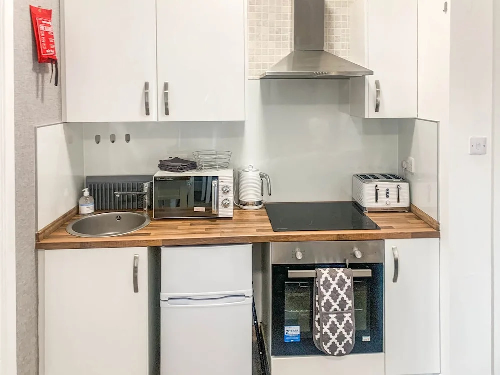 The Rosebery Retreat By The Castle 1-bed Apartment