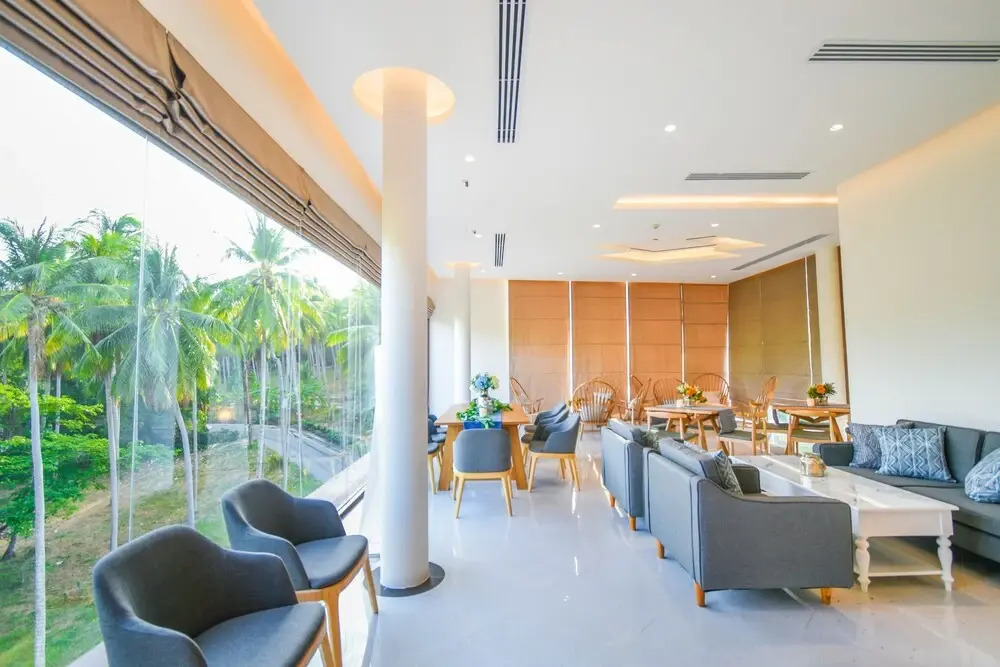 The Aristo Beach Resort Surin