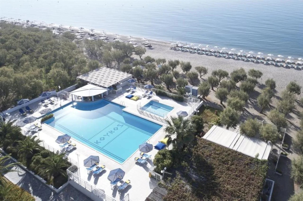 Kouros Seasight Hotel