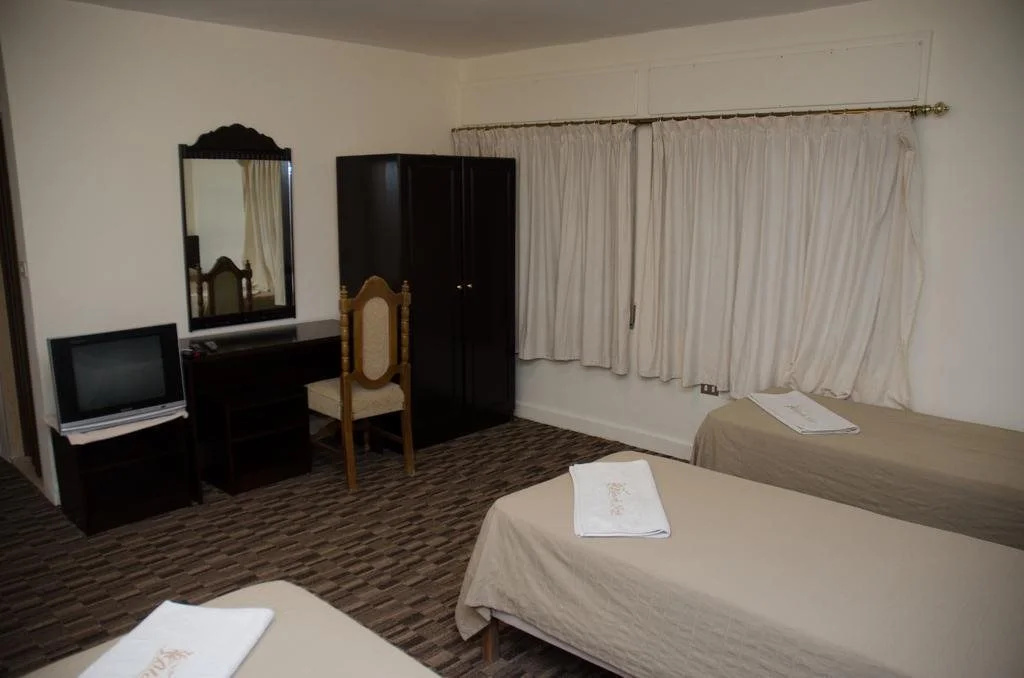 Black Iris Hotel