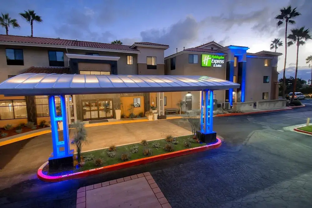Quality Inn & Suites North- Legoland Area