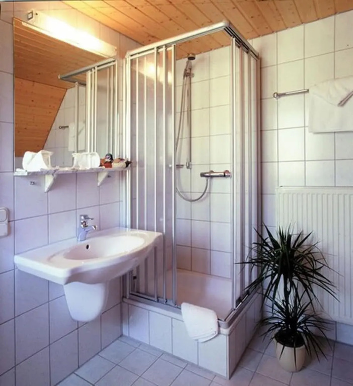 Hotel - Gasthof Spessarttor & Hotel Bergwiesen -hier auf Wunsch Zimmer mit Balkon