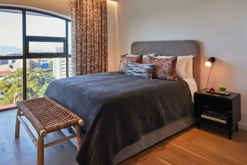 Xenia Signature Collection by Totalstay