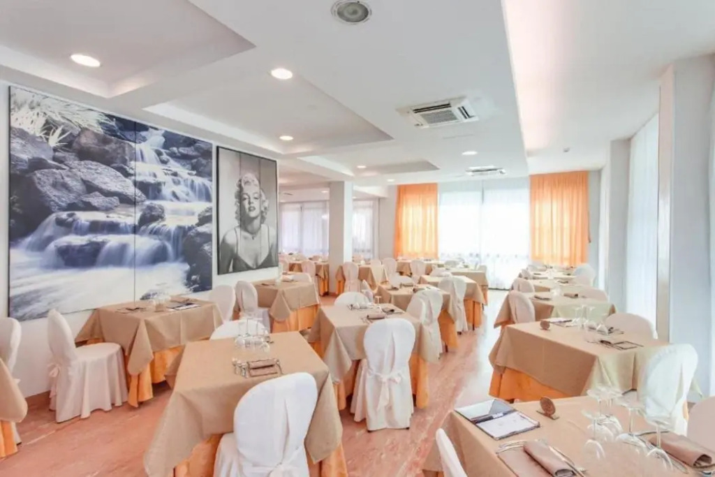 Hotel Nadir