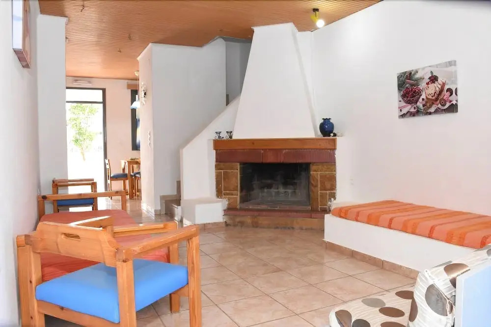 Villa Irene Gournes