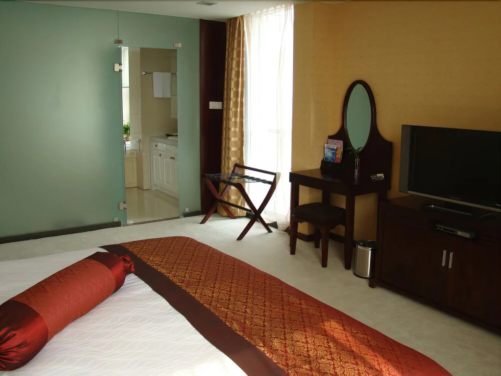 Amethyst Hotel